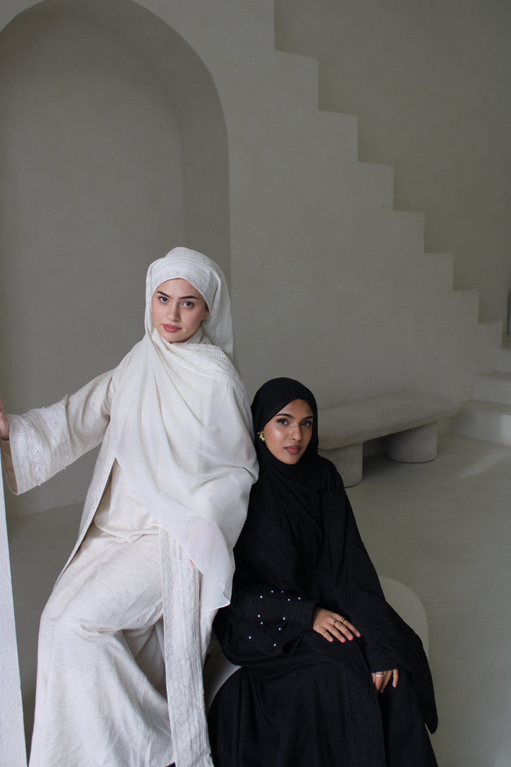 Dana Abaya