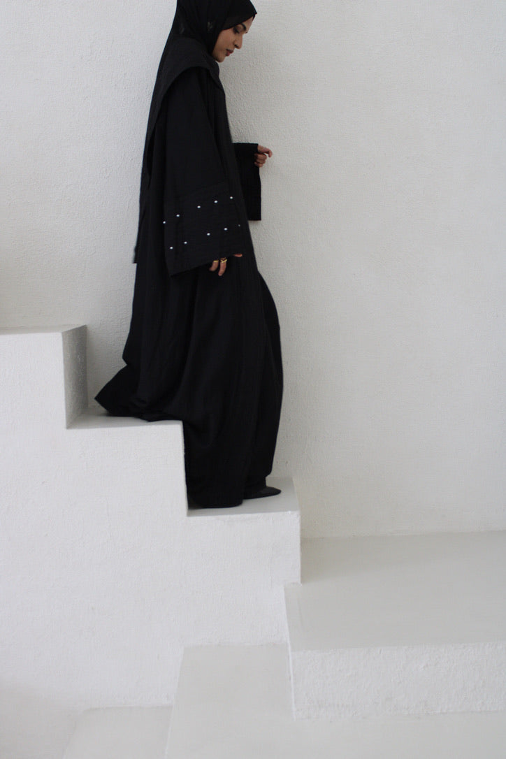 Dana Abaya