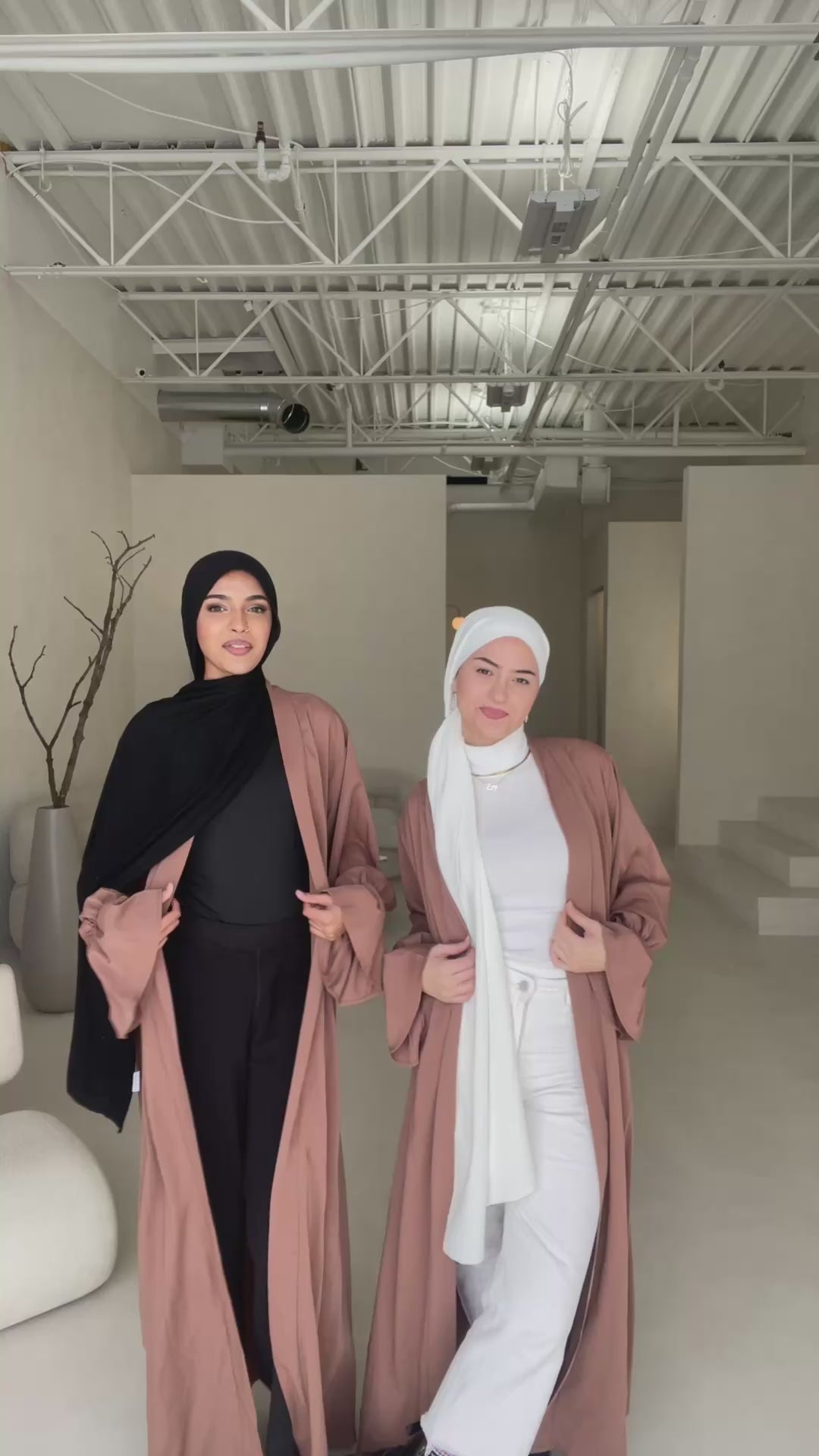 Elahi Abaya