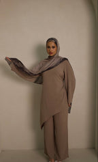 Asymmetrical Set Taupe