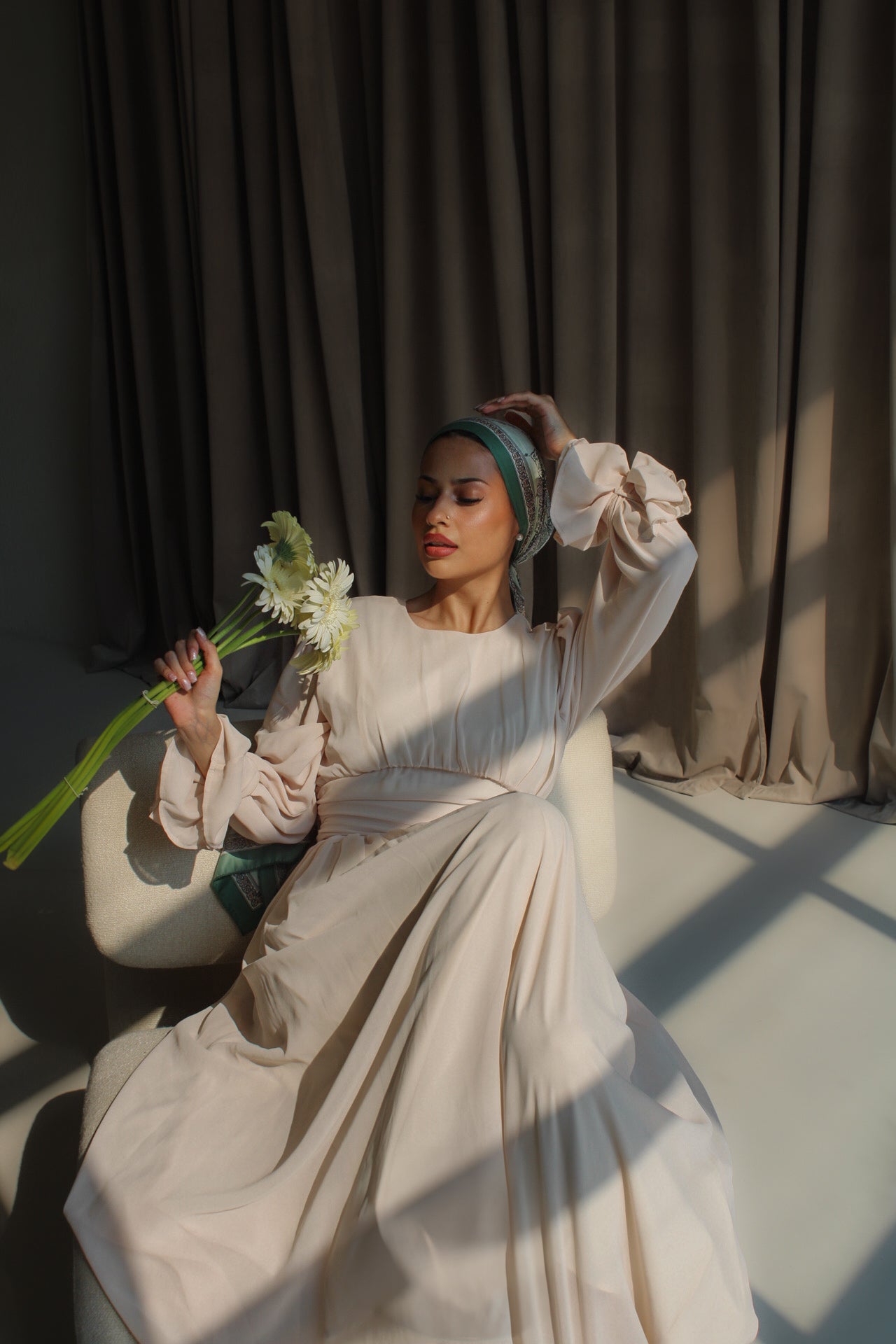 Liyana Dress Cream Pre-order