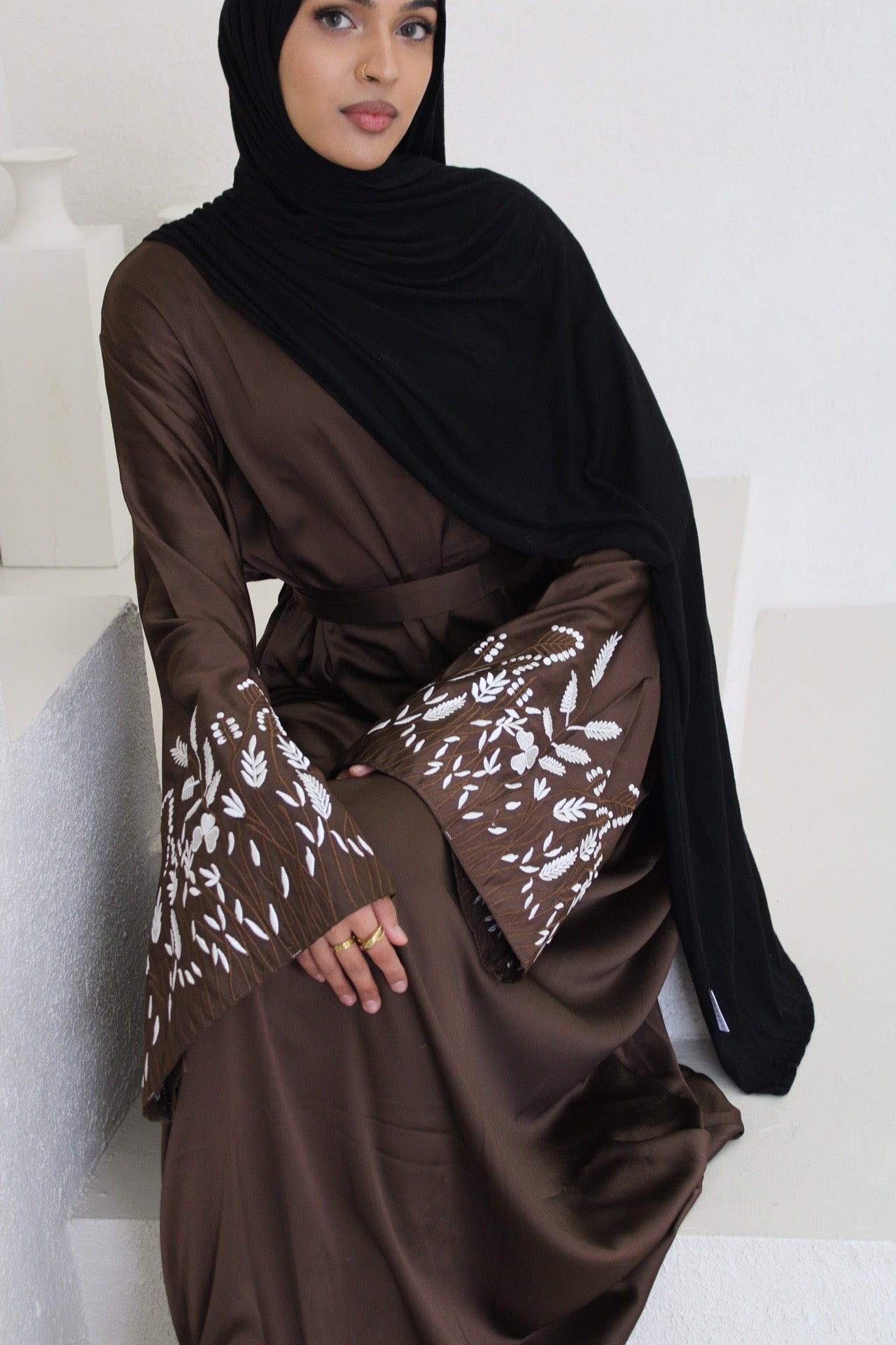 Nura Abaya
